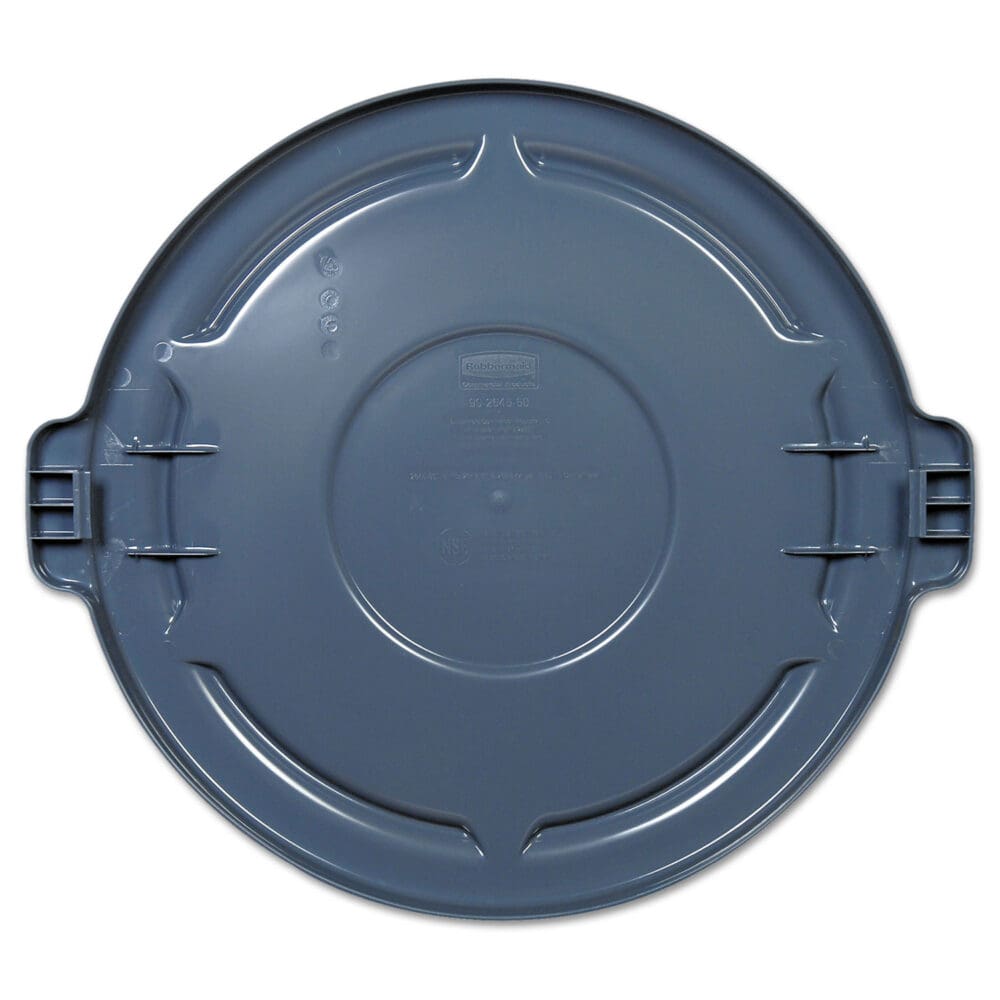 BRUTE Self-Draining Flat Top Lids, 24.5" Diameter x 1.5h, Gray - Image 3