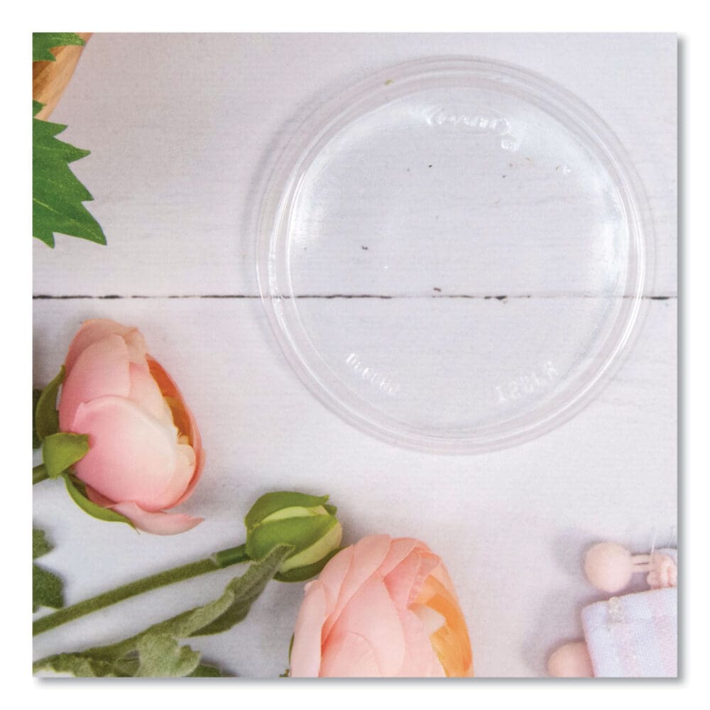 Non-Vented Cup Lids. Fits 10 oz to 14 oz Foam Cups, 6 oz to 8 oz Food Containers, 6 oz Bowls; Clear, 1,000/Carton - Image 4