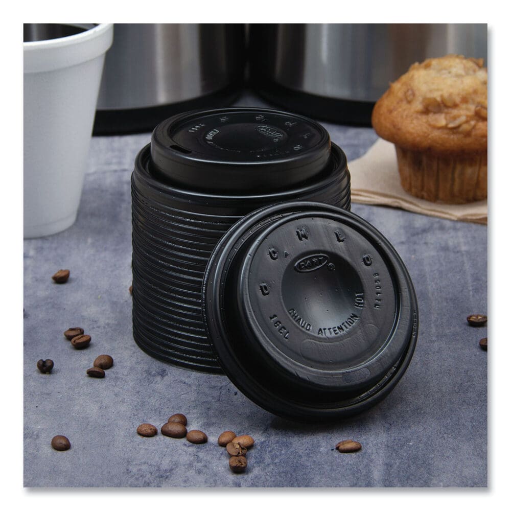 Cappuccino Dome Sipper Lids, Fits 12 oz to 24 oz Cups, Black, 100/Pack, 10 Packs/Carton - Image 4