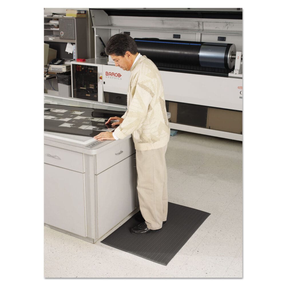 Air Step Antifatigue Mat, Polypropylene, 36 x 144, Black - Image 5