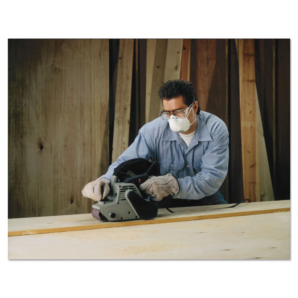 Lightweight Particulate Respirator 8210, N95, Standard Size, 20/Box - Image 5