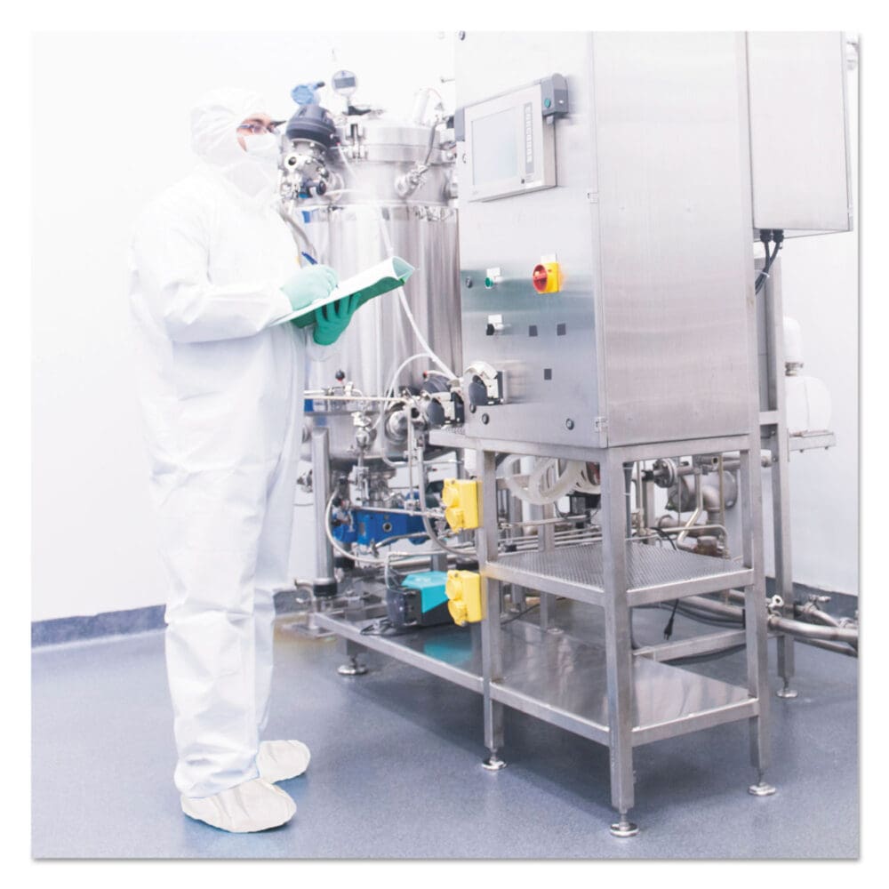 A40 Shoe Covers, One Size Fits All, White, 400/Carton - Image 5