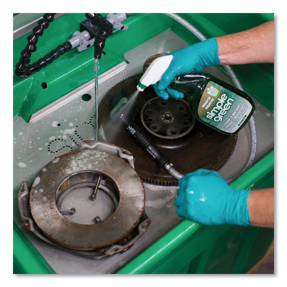 Industrial Cleaner and Degreaser, Concentrated, 24 oz Spray Bottle - Image 2