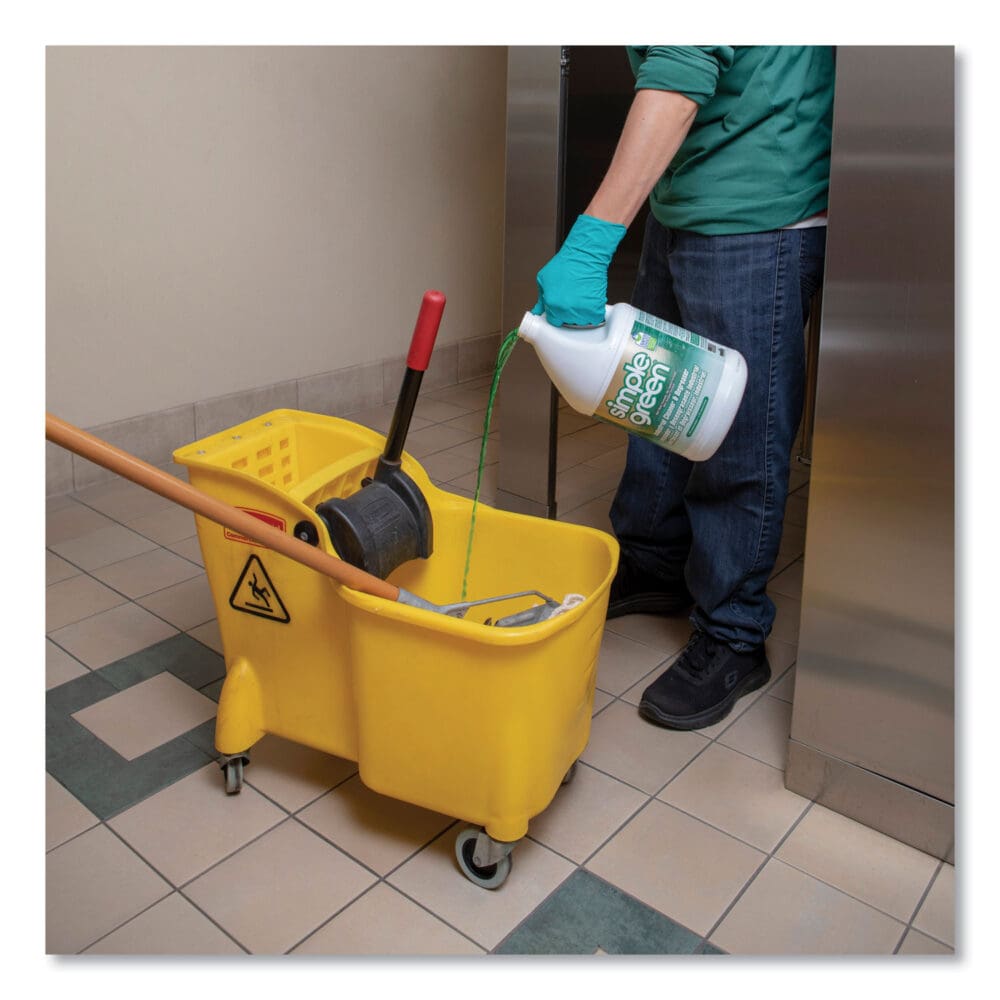 Industrial Cleaner and Degreaser, Concentrated, 1 gal Bottle - Image 8