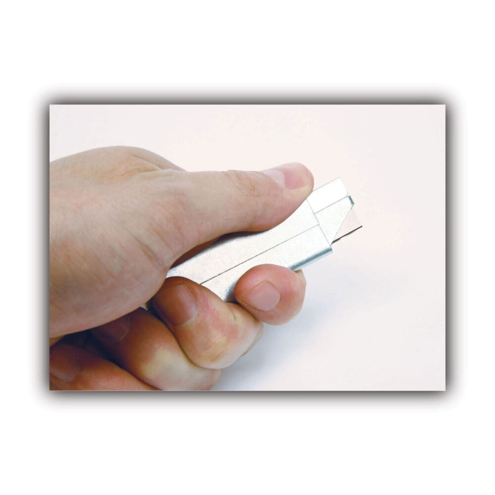 Jiffi-Cutter Compact Utility Knife with Retractable Blade, 3" Metal Handle, Chrome, 12/Box - Image 3