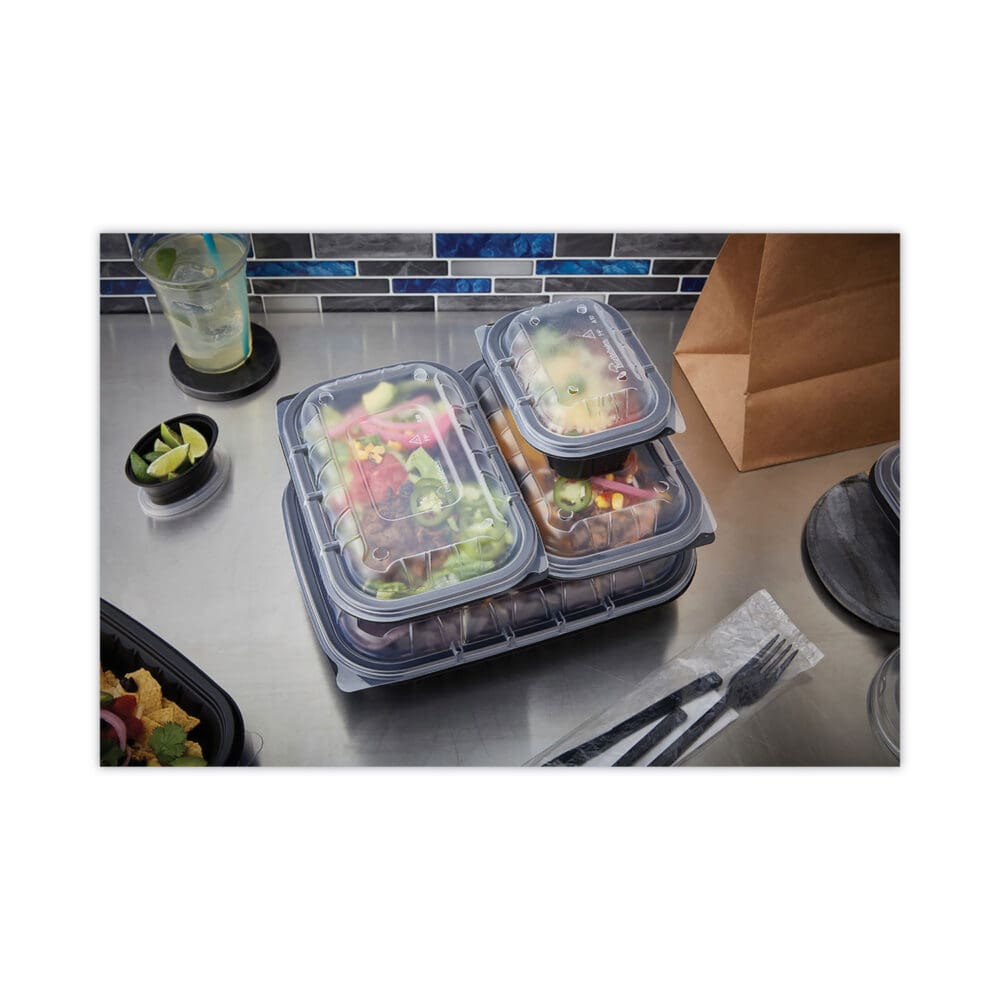 EarthChoice Entree2Go Takeout Container Vented Lid, 8.67 x 5.75 x 0.98, Clear, Plastic, 300/Carton - Image 3