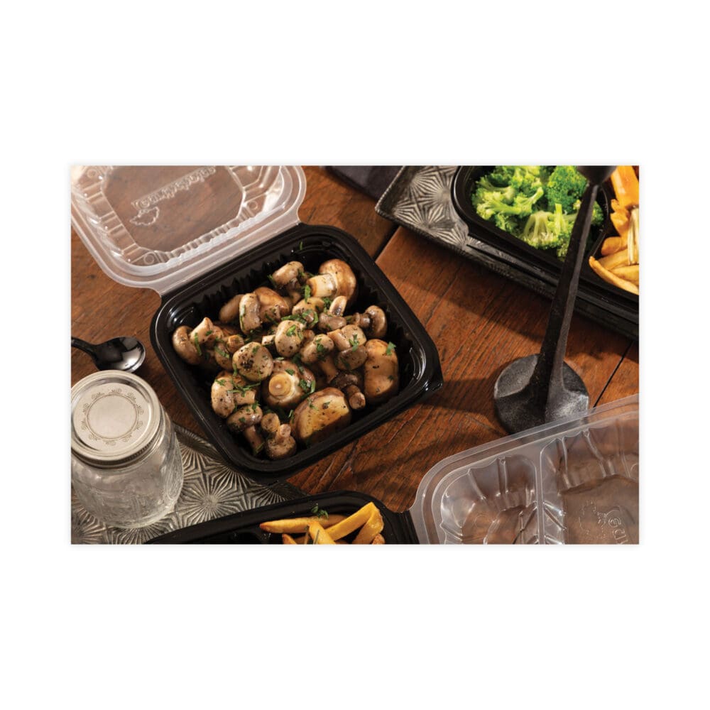 EarthChoice Vented Dual Color Microwavable Hinged Lid Container, 1-Compartment, 28oz, 7.5x7.5x3, Black/Clear, Plastic, 150/CT - Image 3
