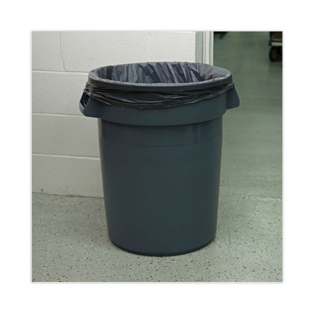 Linear Low Density Industrial Can Liners, 33 gal, 1.3 mil, 33 x 39, Gray, 100/Carton - Image 4