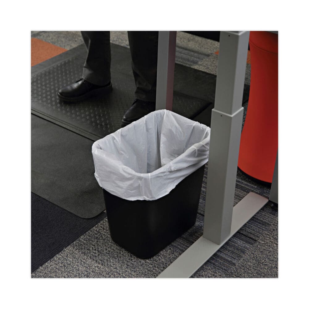 Linear Low Density Industrial Can Liners, 10 gal, 0.5 mil, 24 x 23, White, 500/Carton - Image 4
