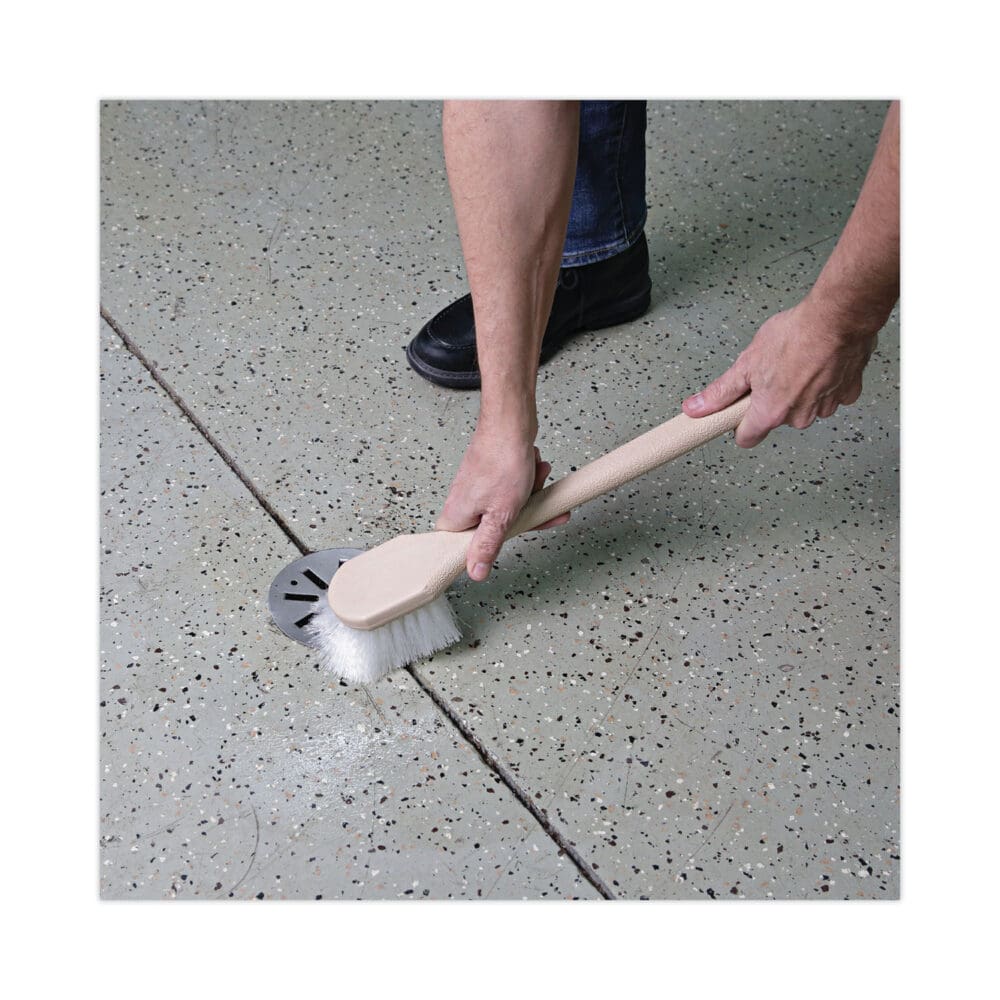 Utility Brush, Cream Nylon Bristles, 5.5" Brush, 14.5" Tan Plastic Handle - Image 4