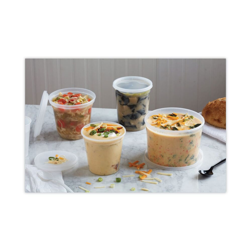 Newspring DELItainer Microwavable Container, 64 oz, 4.5 x 4.5 x 6.35, Natural, Plastic, 120/Carton - Image 2
