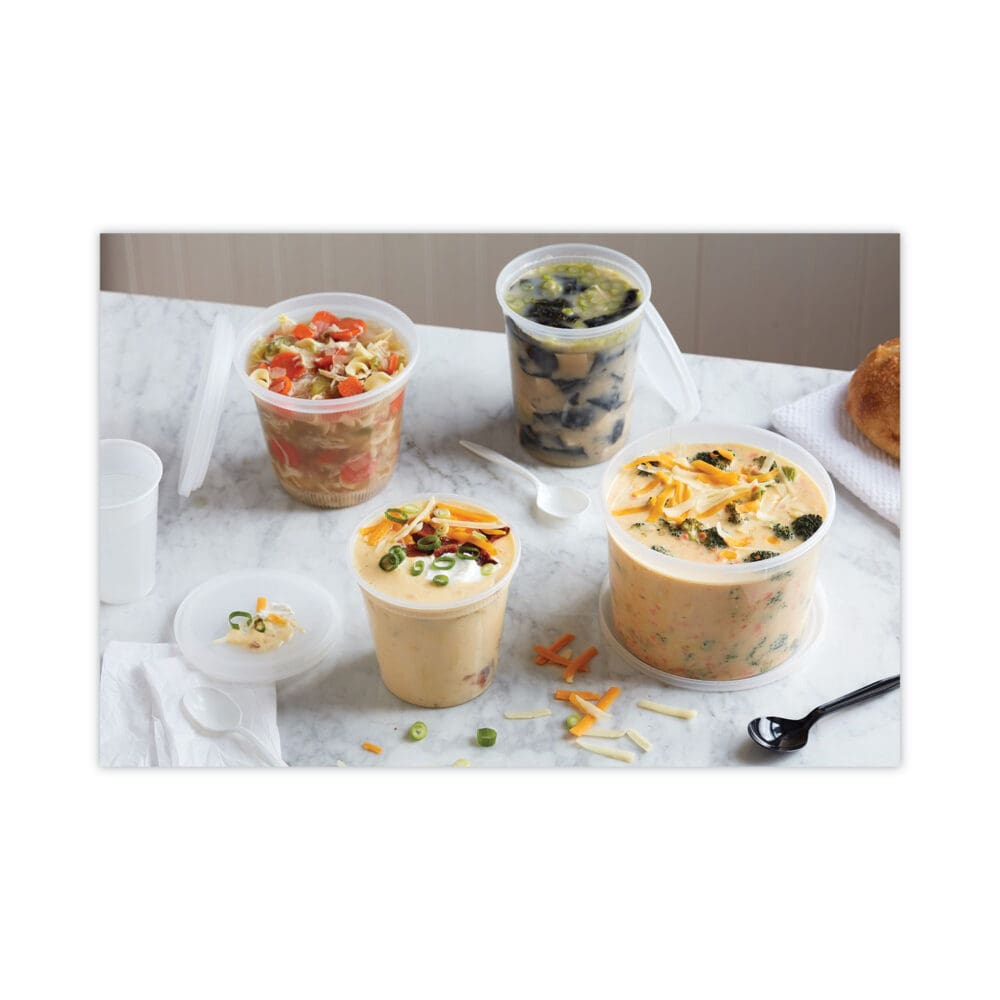 Newspring DELItainer Microwavable Container, 24 oz, 4.55 x 4.55 x 4.35, Clear, Plastic, 240/Carton - Image 4