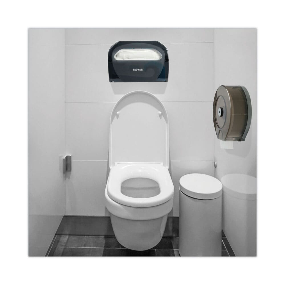 Premium Half-Fold Toilet Seat Covers, 14.17 x 16.73, White, 250 Covers/Sleeve, 4 Sleeves/Carton - Image 4