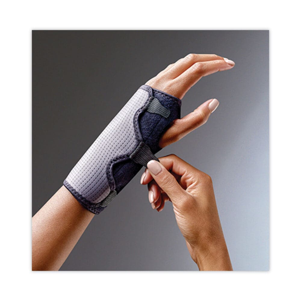 Adjustable Reversible Splint Wrist Brace, Fits Wrists 5.5" to 8.5", Black - Image 8