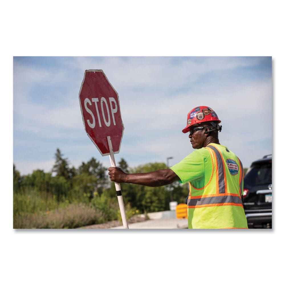 GloWear 8089 Non-Certified Hi-Vis T-Shirt, Polyester, Large, Lime, Ships in 1-3 Business Days - Image 2