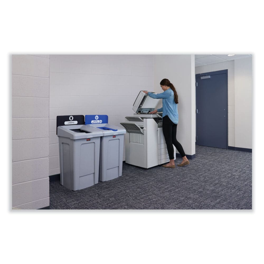 Slim Jim Recycling Station 1-Stream, Mixed Recycling Station, 33 gal, Resin, Gray - Image 4