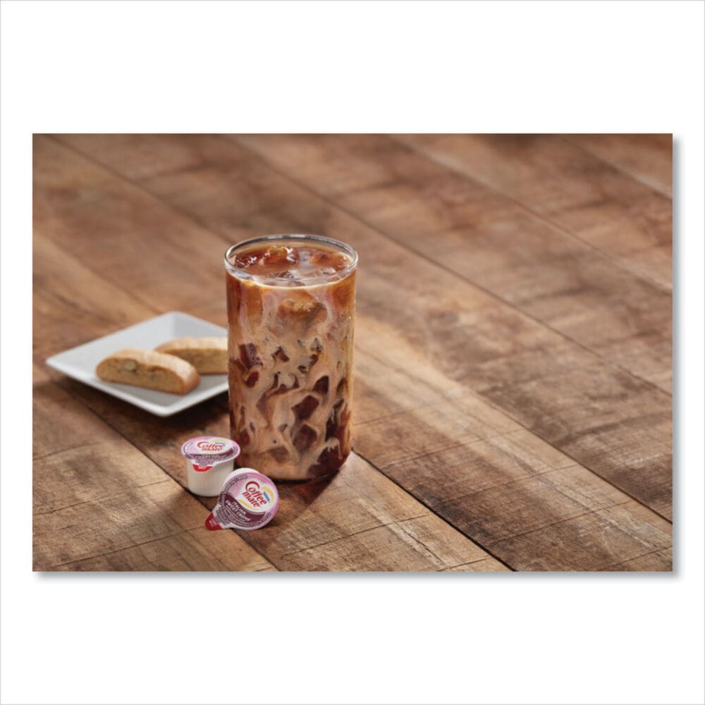 180 Count Bulk Liquid Coffee Creamer, Italian Sweet Creme, 0.38 oz, 180/Carton - Image 4