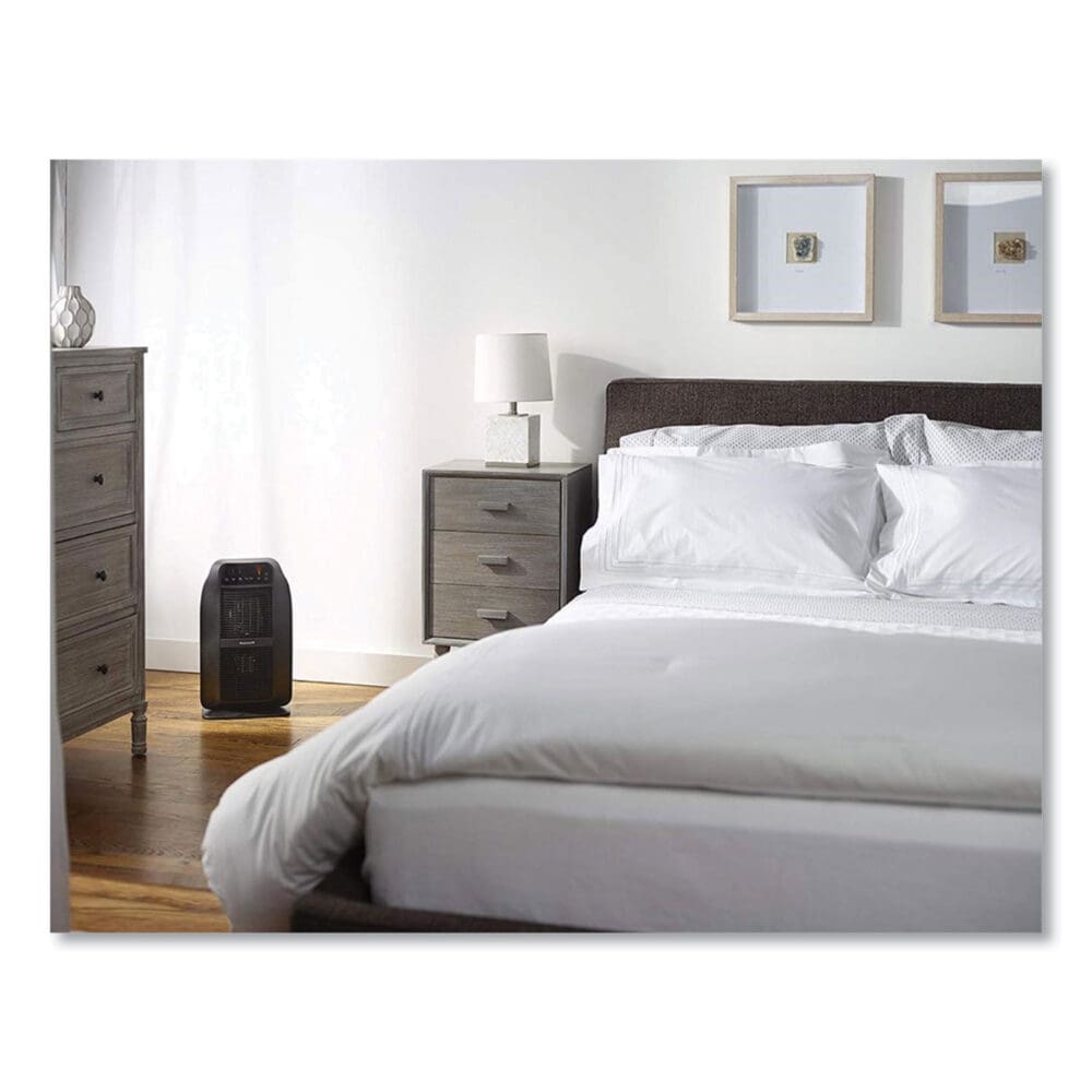 Heat Genius Ceramic Portable Heater, 1,575 W, 5.6 x 10.2 x 17.3, Black - Image 4