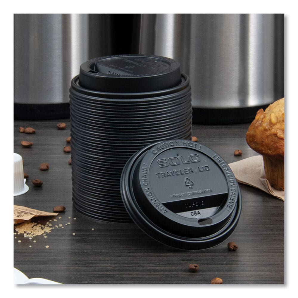 Traveler Cappuccino Style Dome Lid, Fits 10 oz to 24 oz Cups, Black, 100/Sleeve, 10 Sleeves/Carton - Image 5