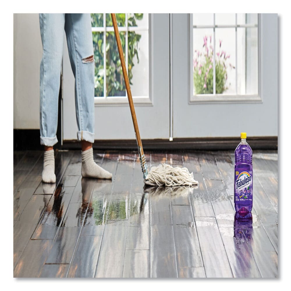 Multi-use Cleaner, Lavender Scent, 56 oz Bottle - Image 4